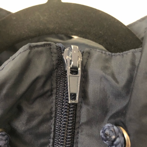 Disneyland resort Paris Windbreaker Jacket - Picture 4 of 12